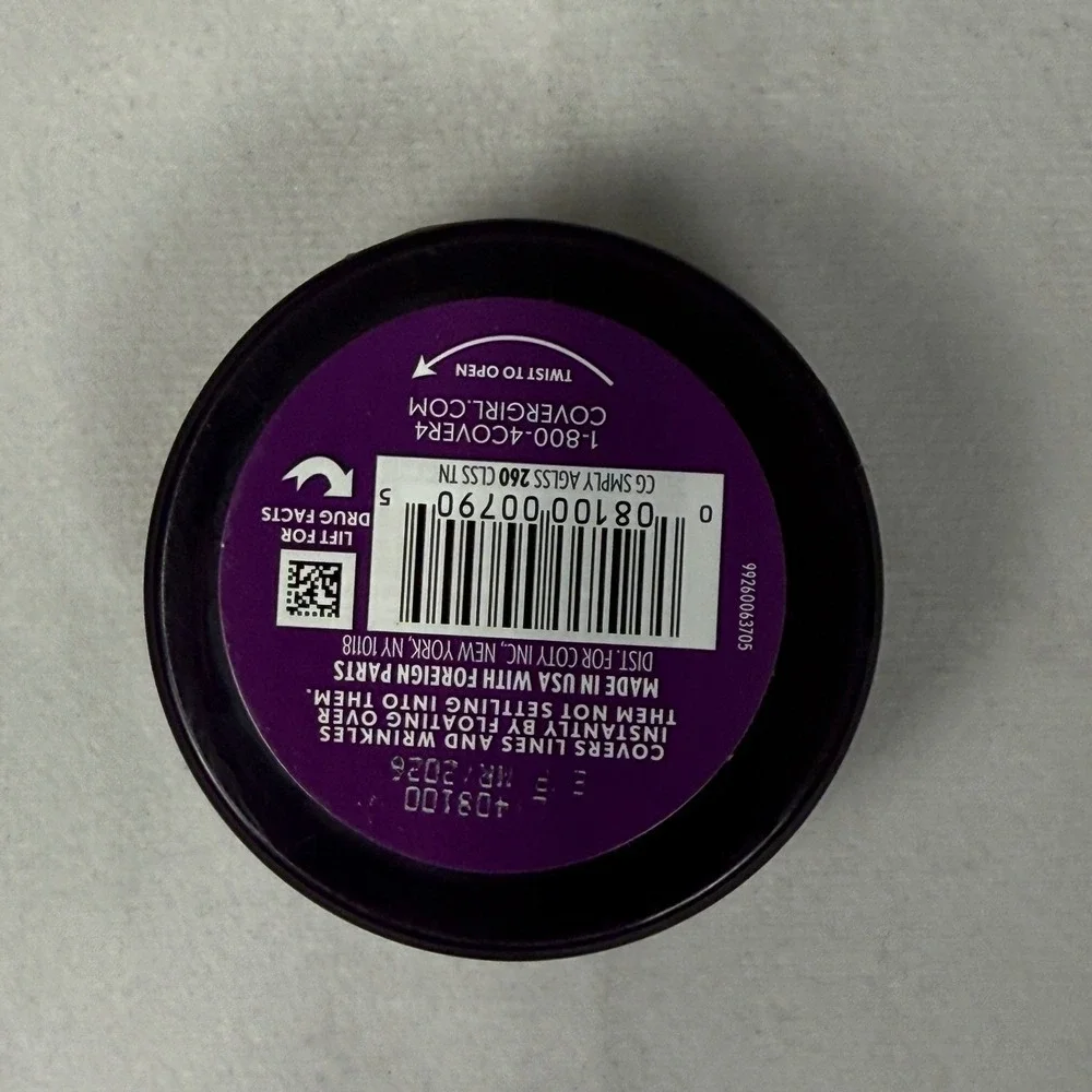 Covergirl Olay Simply Ageless Foundation 260 Classic Tan‎ SPF 28 Wrinkle Defying